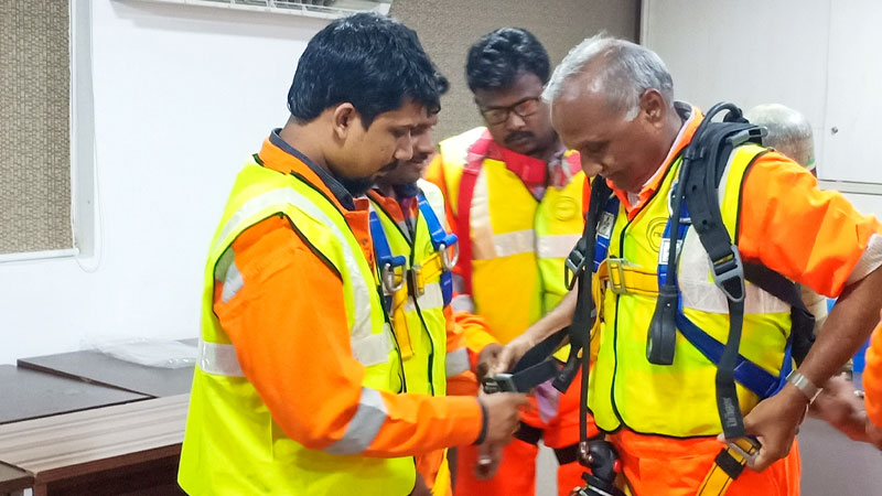 confined-space-training-03